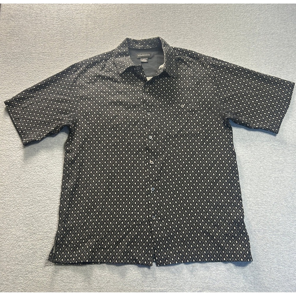 Stonehouse Button Up Shirt Mens Medium 100% Silk Black Geometric Short Sleeve